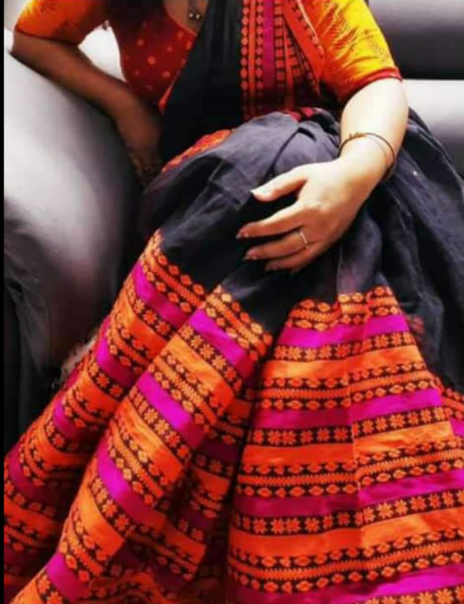 π *Begampuri Handloom Saree