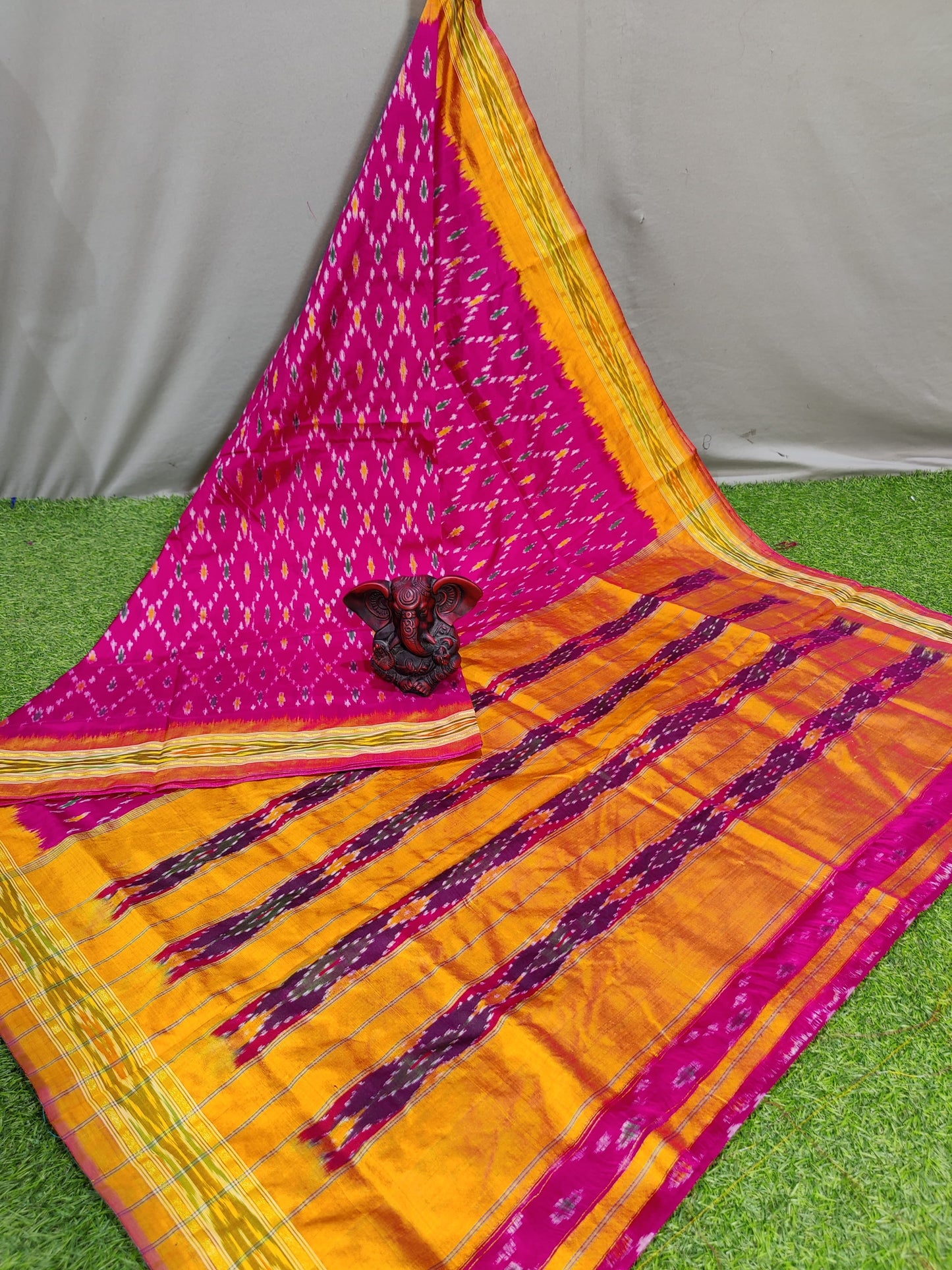 Pure Ikkat handloom Silk Saree