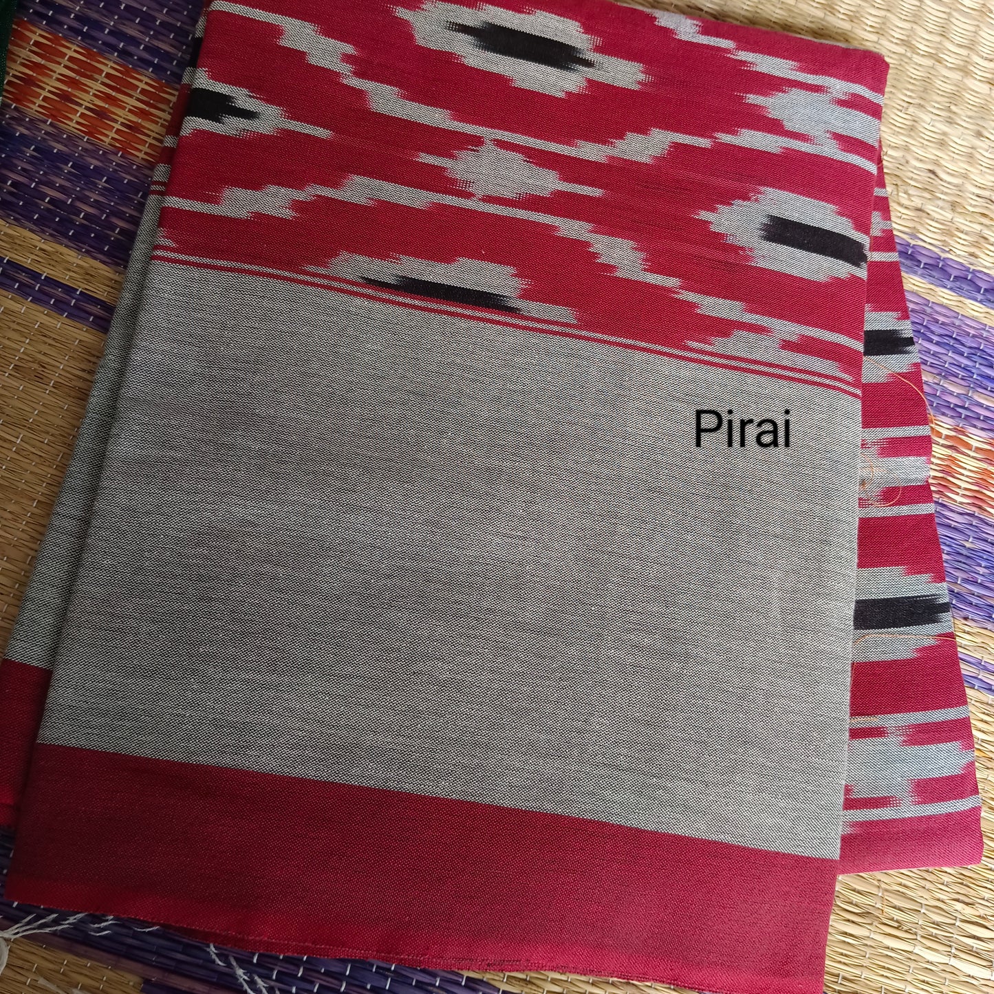 Pure Handloom ikkat double bedsheets with pillow covers