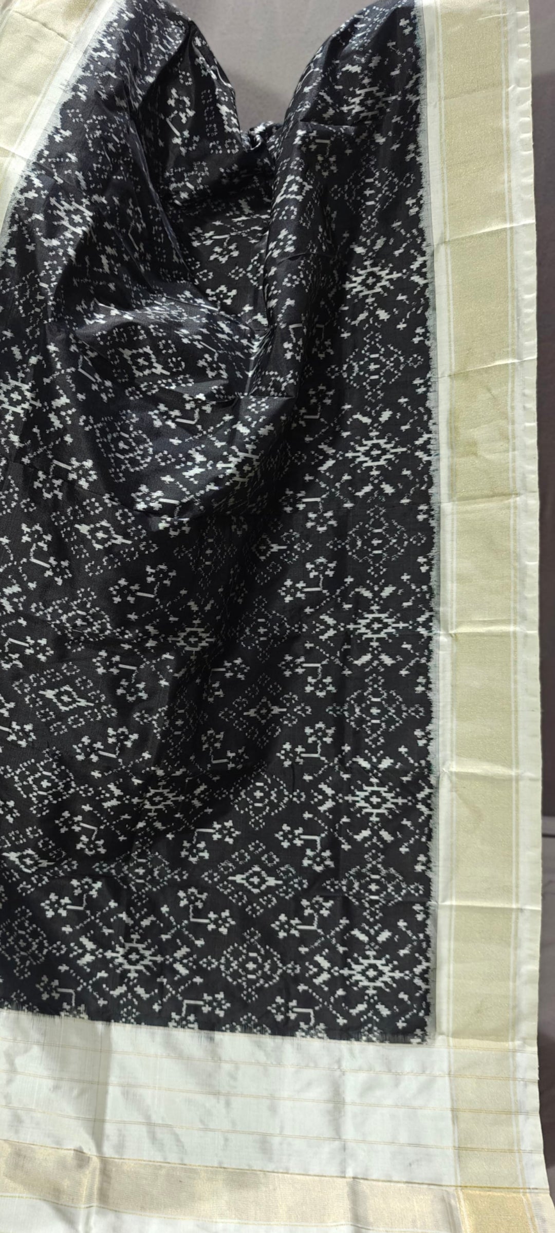 Pochampally IKKAT SILK Handloom Dupatta
