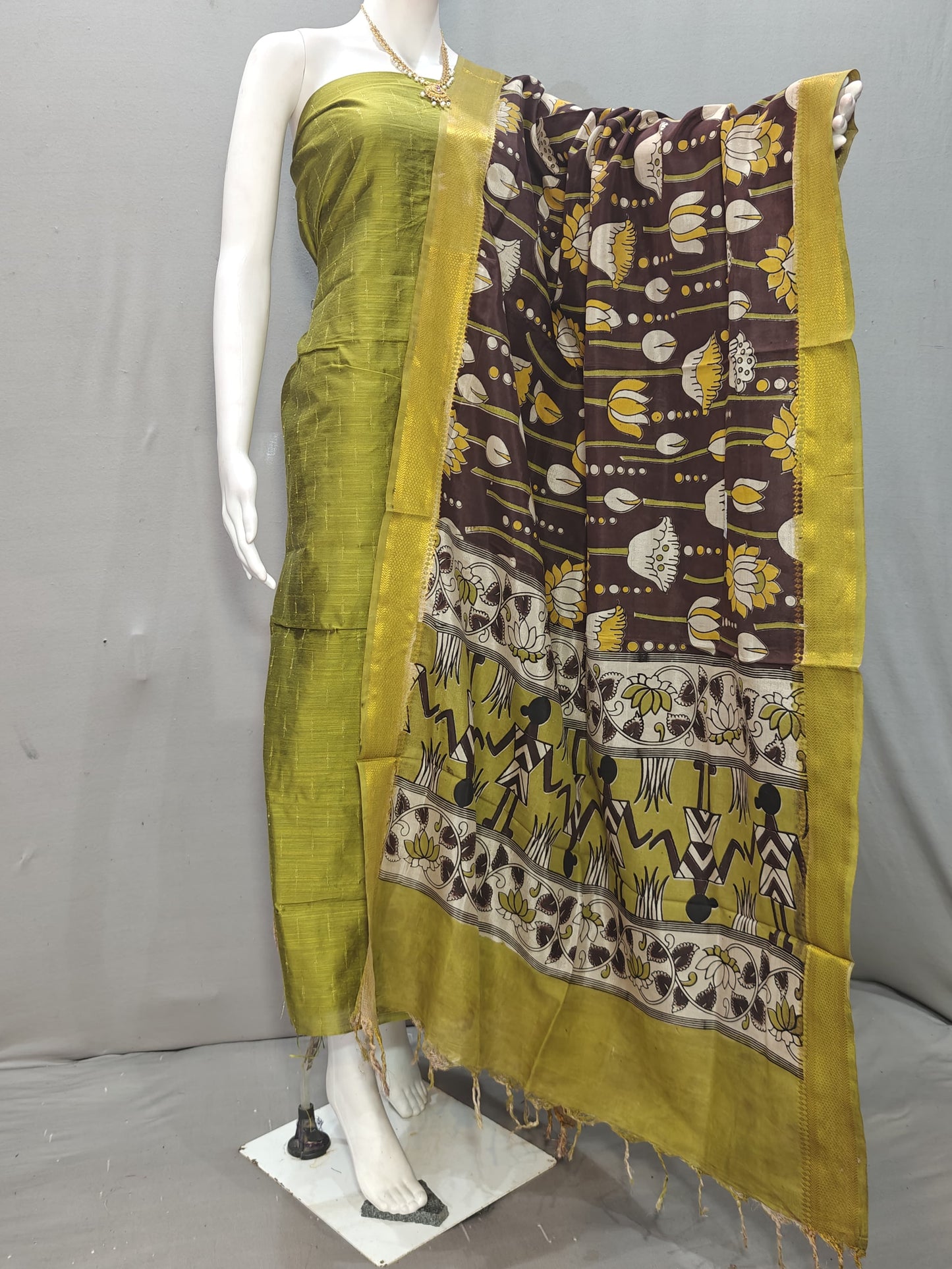 Beautiful Raw Silk top material with Kalamkari Duppatta