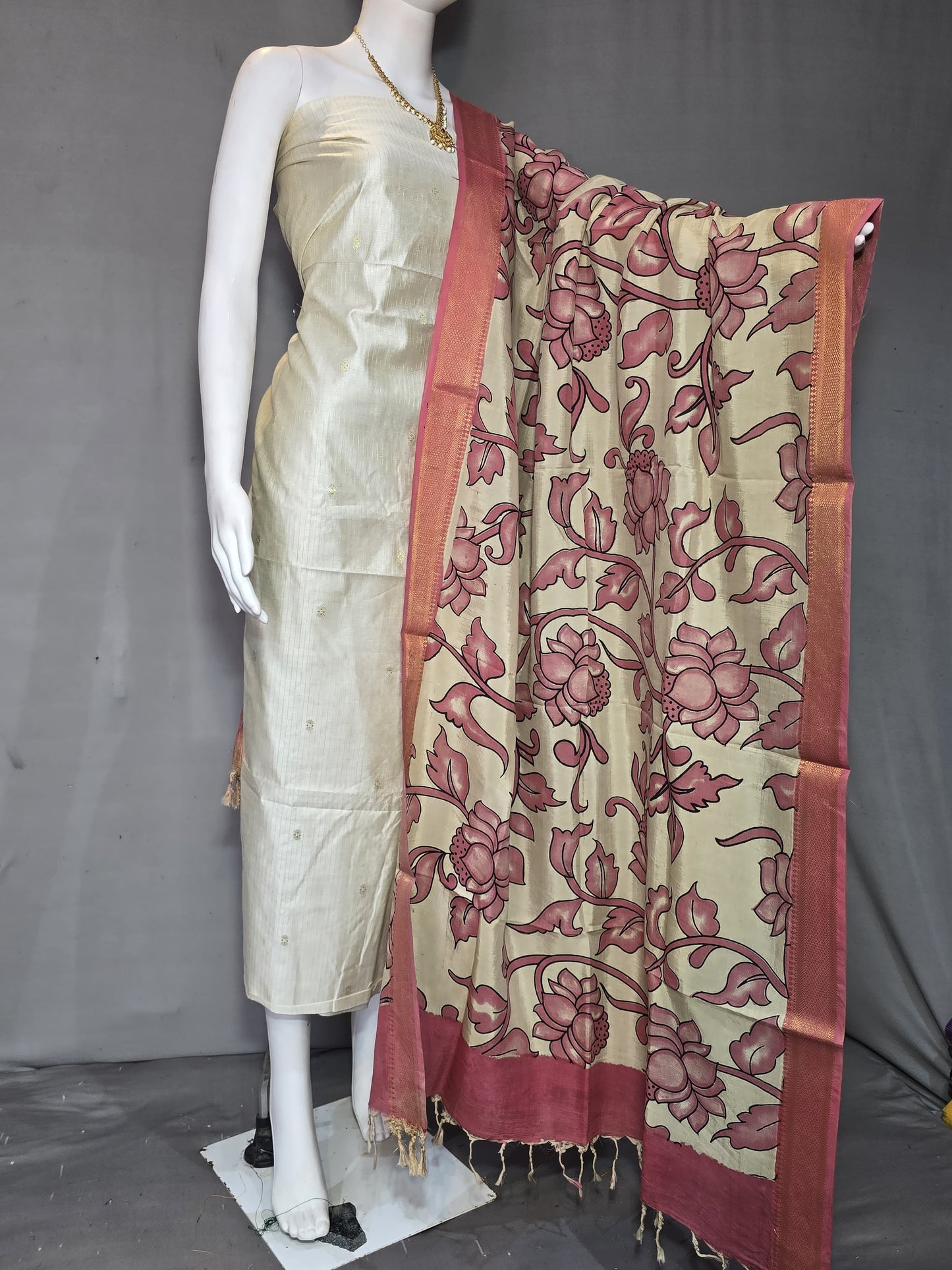 Beautiful Raw Silk top material with Kalamkari Duppatta
