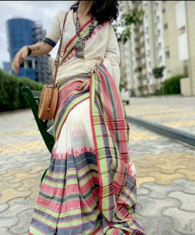 😍 *Begampuri Handloom Saree