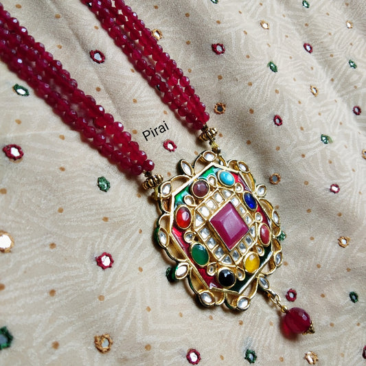 Beautiful Hand-Crafted Multi-layer Ruby beads with double side kundan pendant
